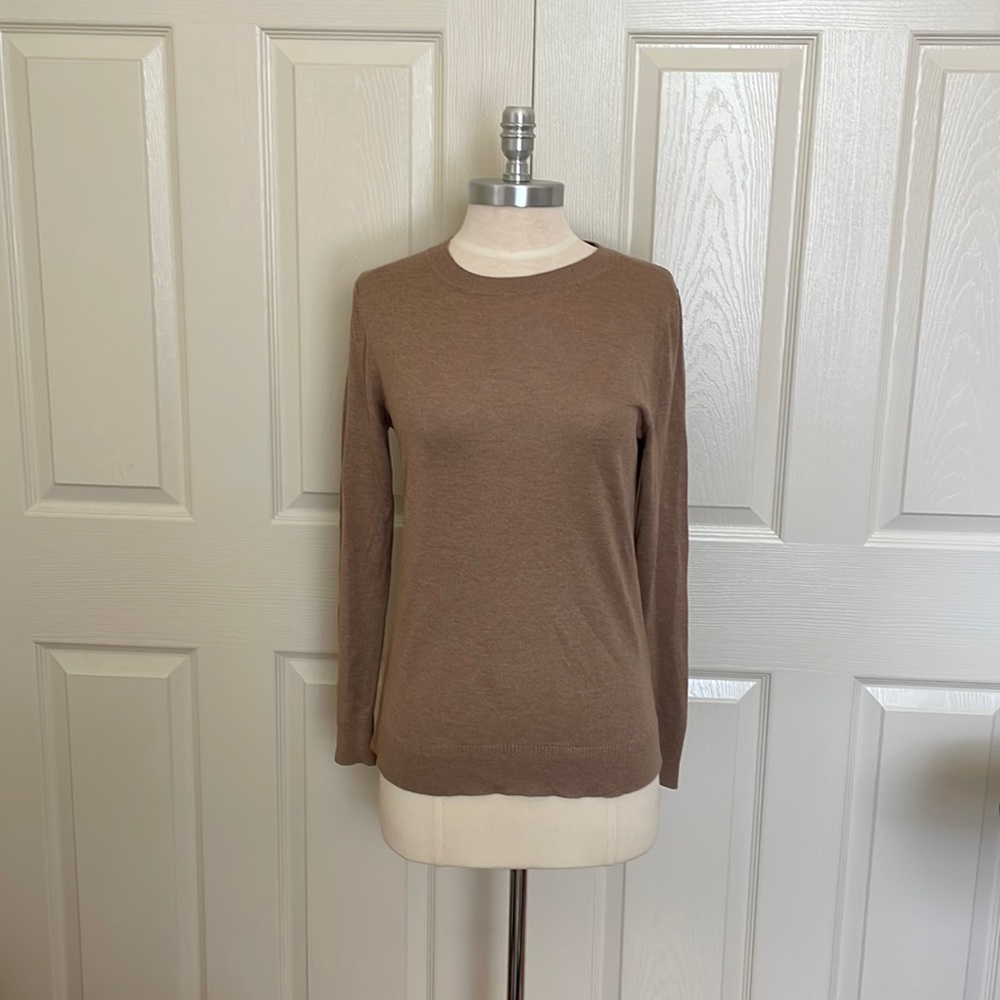 Banana Republic Camel Silk/Cashmere Crewneck Size Small